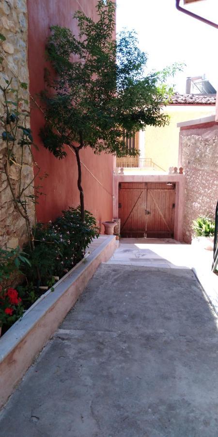 Country Style Room At The Center Of Arájova Exterior foto